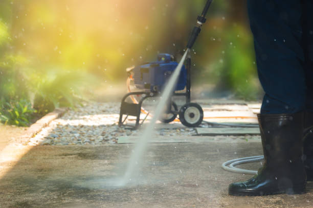 Best Sidewalk and Walkway Pressure Cleaning in Combined Locks, WI